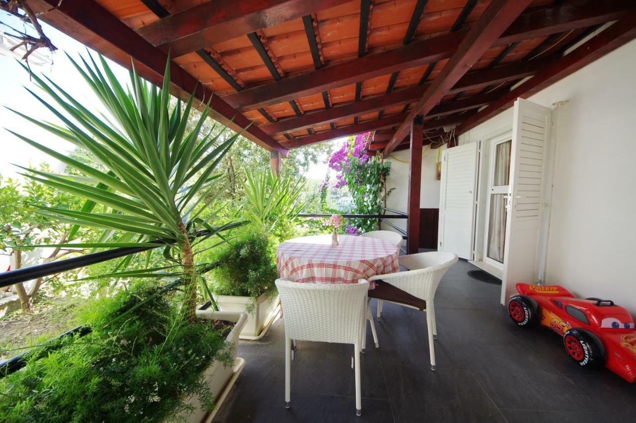 Apartments Villa Hraste Hvar Hvar Town Exterior photo